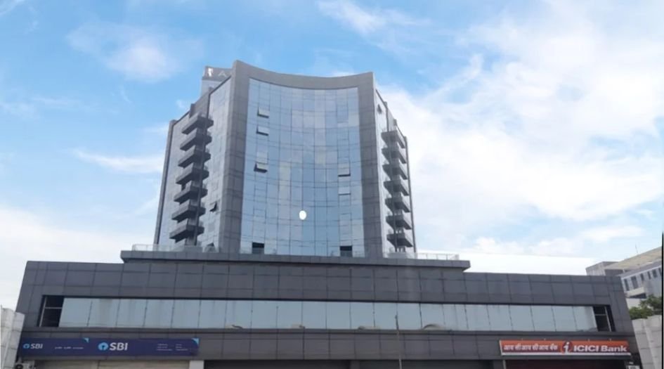 Arihant-Aura-Elevation-Image-Retail-Facade-Actual-Photograph